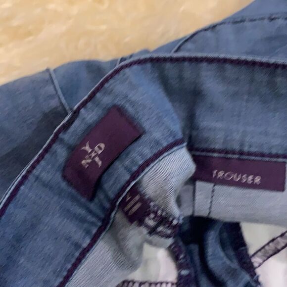 NYDJ lightweight medium wash  jeans - Picture 6 of 6